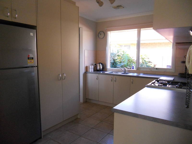 2 Rosedale Place, Wyndham Vale VIC 3024