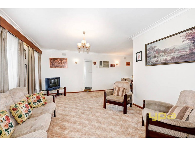 2 Grant Avenue, Werribee VIC 3030