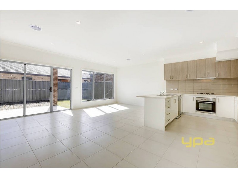 22B  Hindmarsh Drive, Wyndham Vale VIC 3024