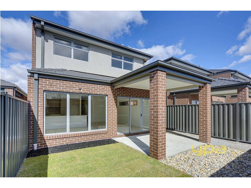 22B  Hindmarsh Drive, Wyndham Vale VIC 3024