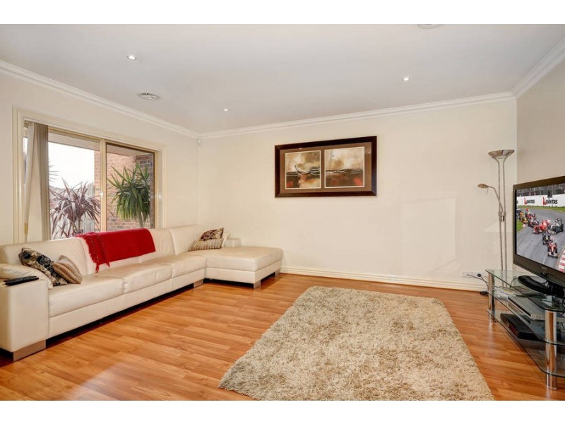 2/20  Cootamundra Court, Werribee VIC 3030