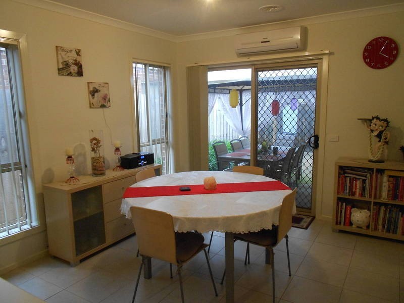 2/43-45 Ruby Place, Werribee VIC 3030