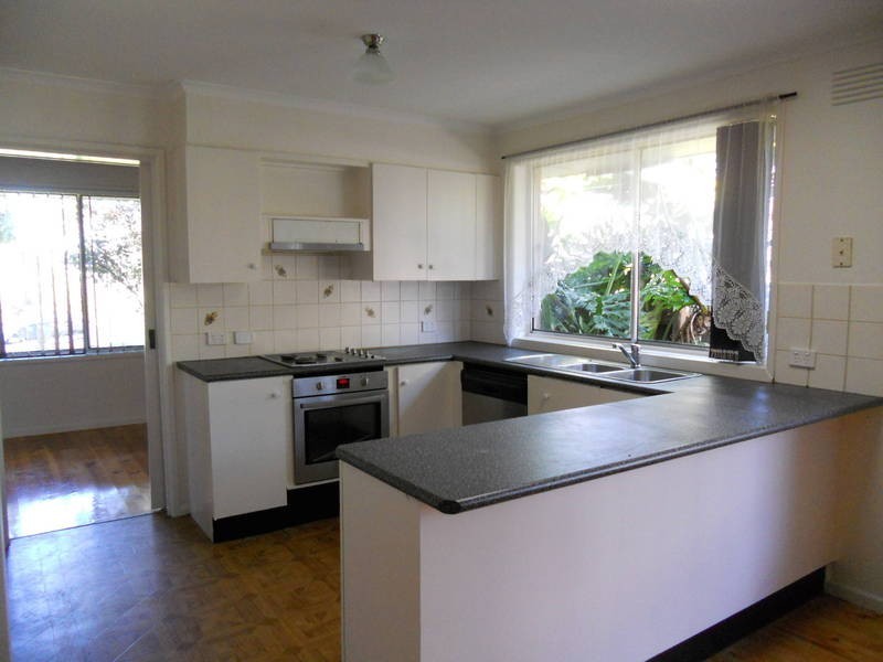 43 Shoalhaven Street, Werribee VIC 3030