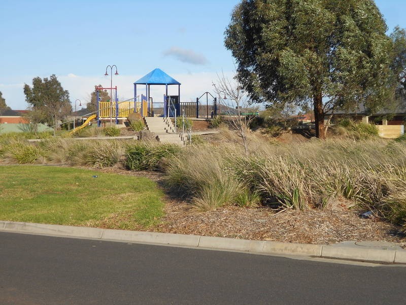 25  Carmichael Drive, Wyndham Vale VIC 3024