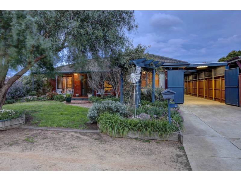 11 Jenni Court, Hoppers Crossing VIC 3029