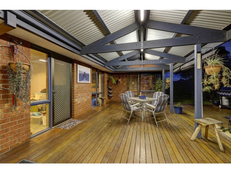 11 Jenni Court, Hoppers Crossing VIC 3029