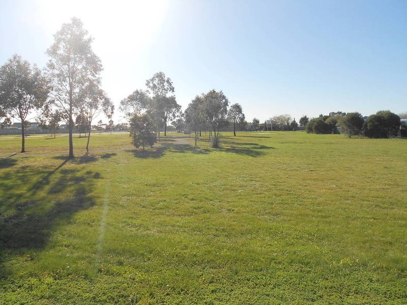 11/52 Latham Street, Werribee VIC 3030