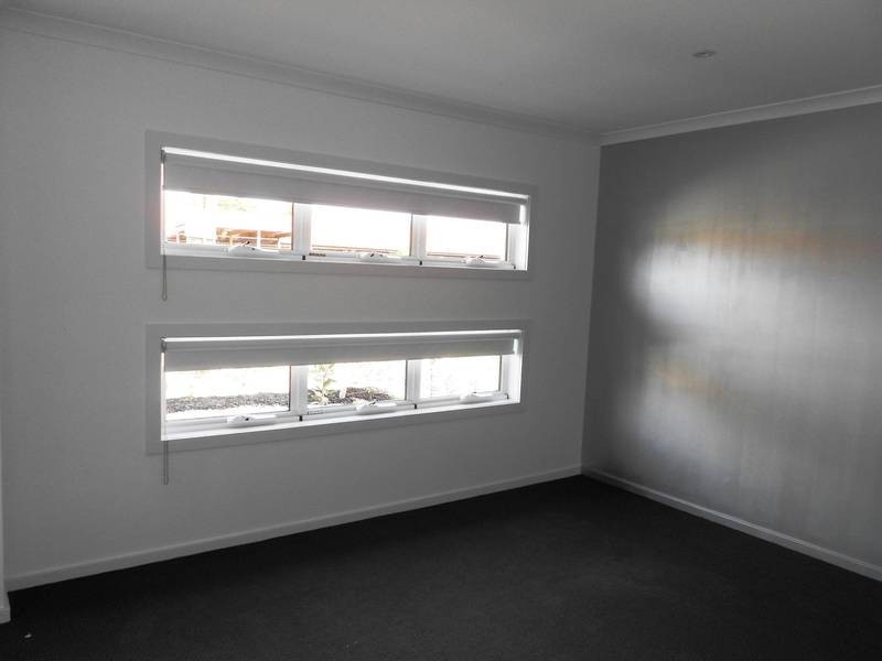 1A/2 Glen Street, Werribee VIC 3030