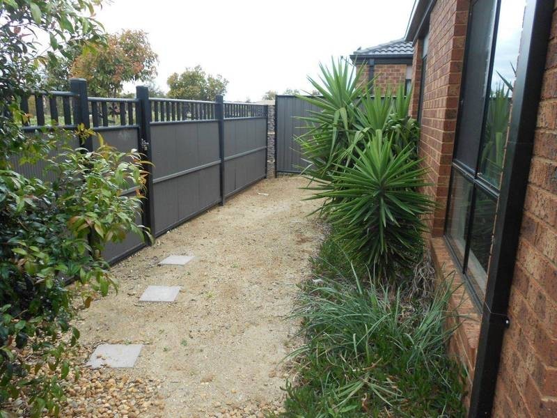 7 Carbine Avenue, Tarneit VIC 3029