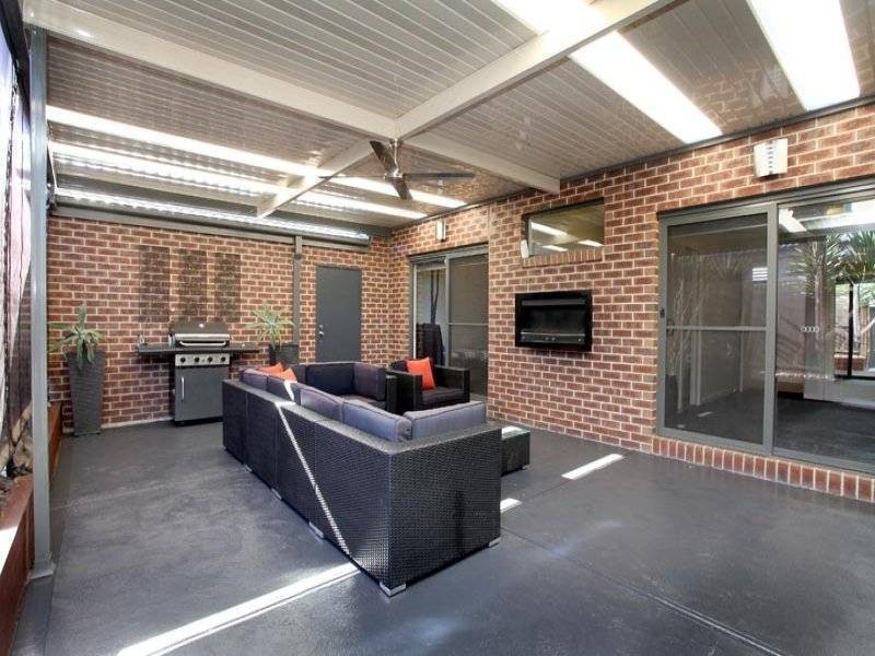 44 Urban Drive, Williams Landing VIC 3027