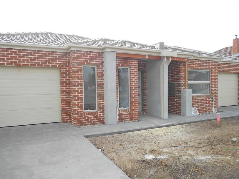 1/77 Market Road, Werribee VIC 3030