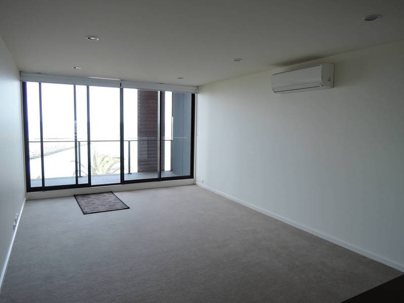 232/50 Quay Boulevard, Werribee South VIC 3030