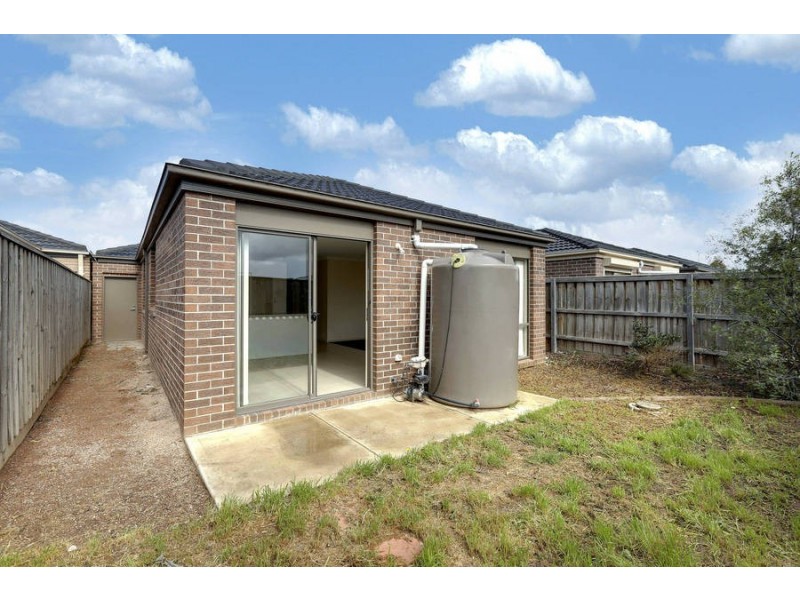 20 Parawong Parade, Wyndham Vale VIC 3024