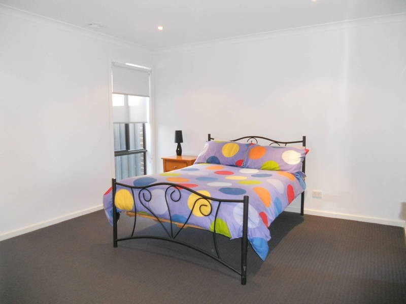 11 Woodlands Street, Tarneit VIC 3029