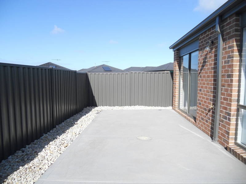 11 Woodlands Street, Tarneit VIC 3029