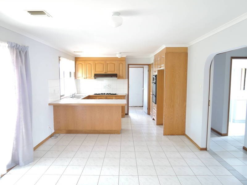 7  Angela Drive, Hoppers Crossing VIC 3029