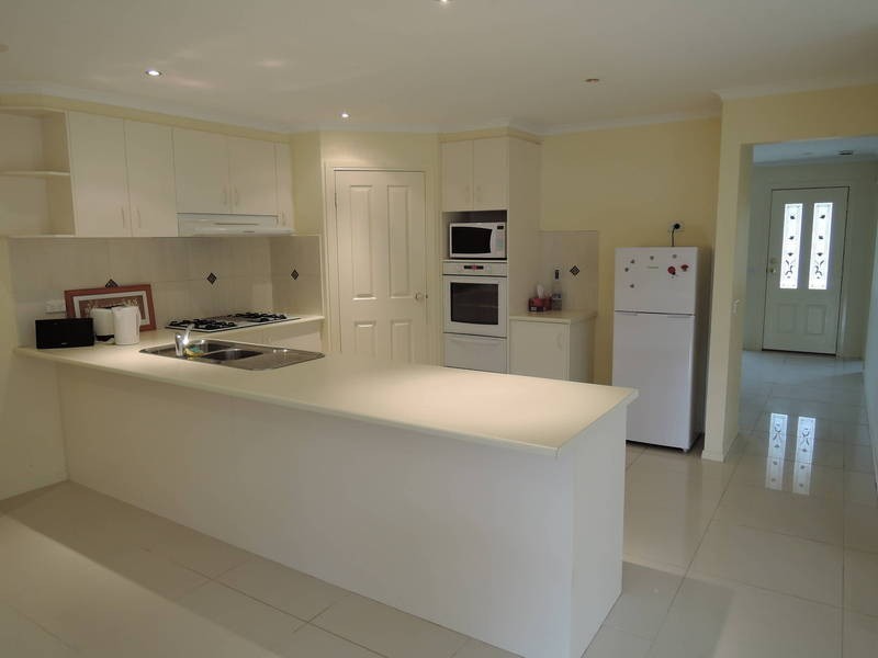 12 Monterey Bay Drive, Point Cook VIC 3030