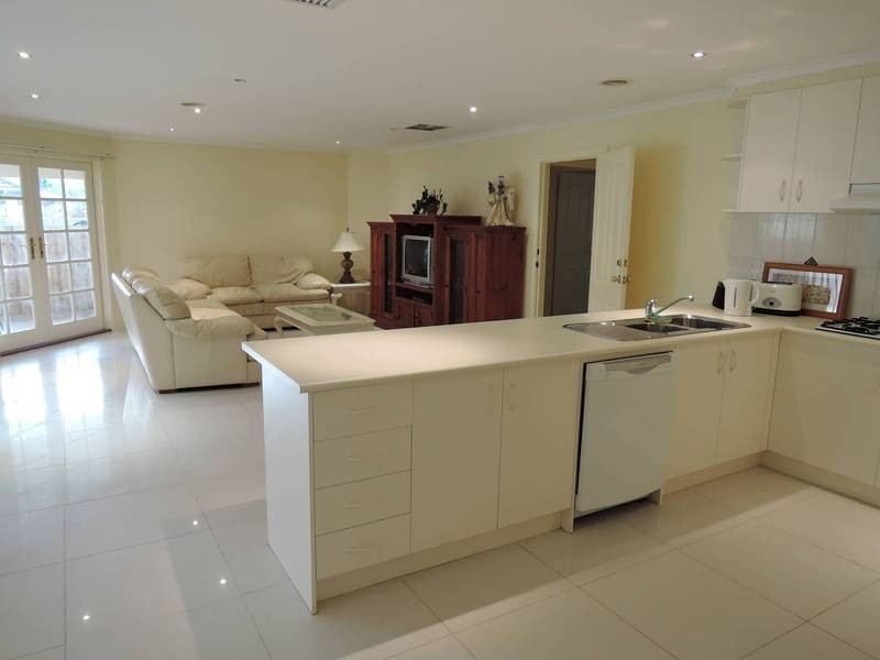 12 Monterey Bay Drive, Point Cook VIC 3030