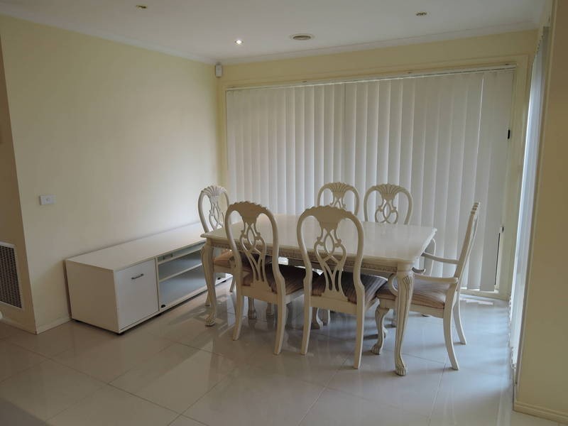 12 Monterey Bay Drive, Point Cook VIC 3030