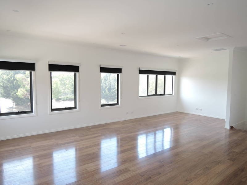 3/1-5 Stawell Street, Werribee VIC 3030