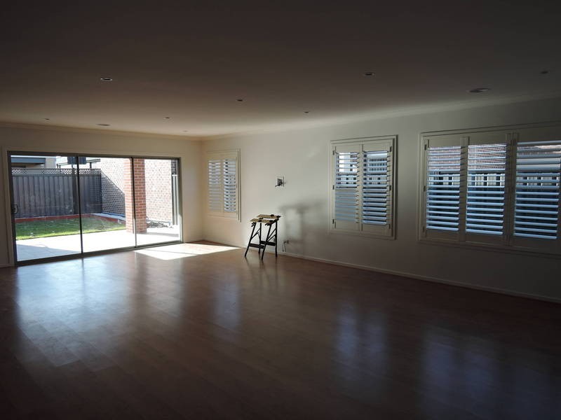 35 Greenleaf Circuit, Tarneit VIC 3029