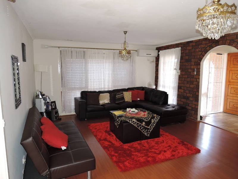 17 Somerset Close, Werribee VIC 3030