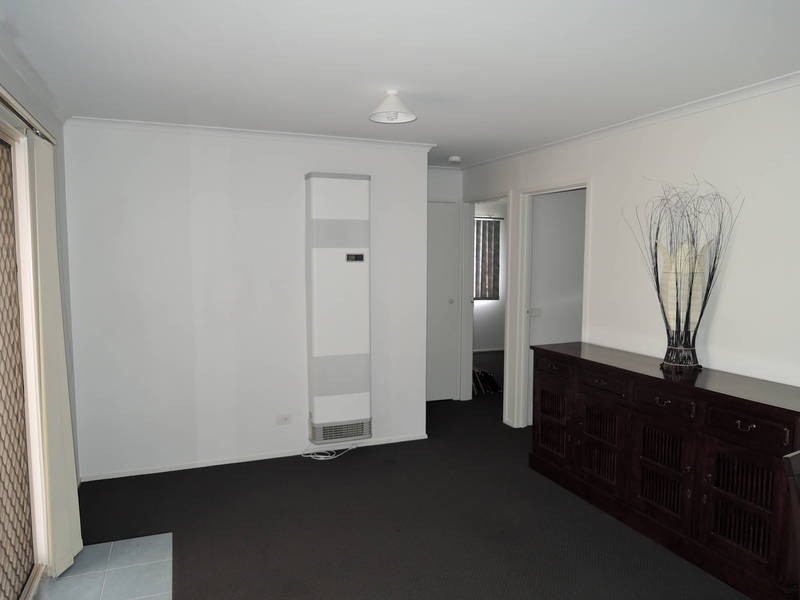 5 Carmarthen Close, Werribee VIC 3030