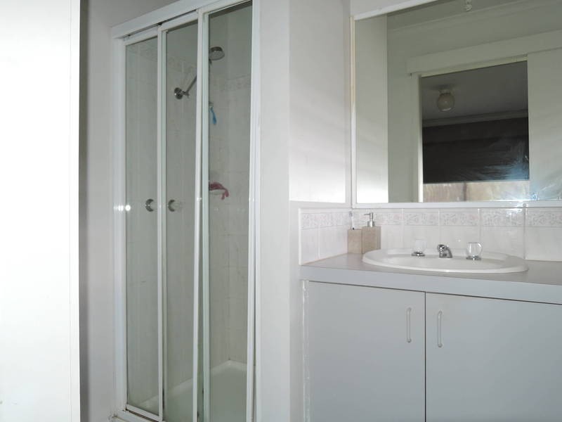 5 Carmarthen Close, Werribee VIC 3030