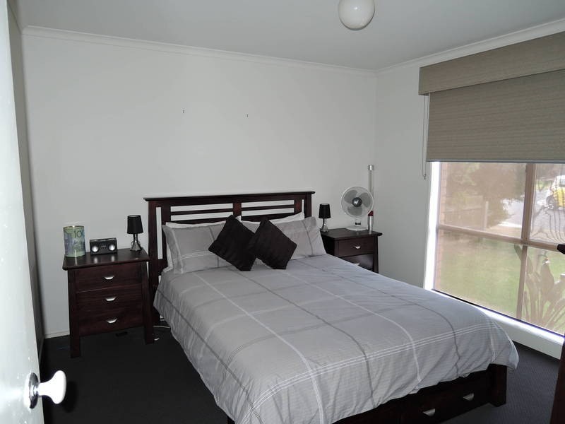 5 Carmarthen Close, Werribee VIC 3030