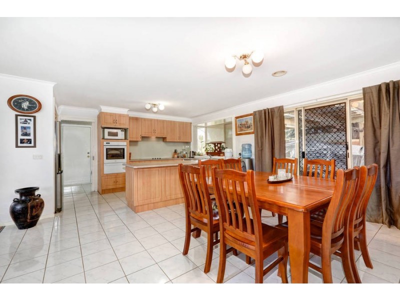 64 Koroneos Drive, Werribee South VIC 3030
