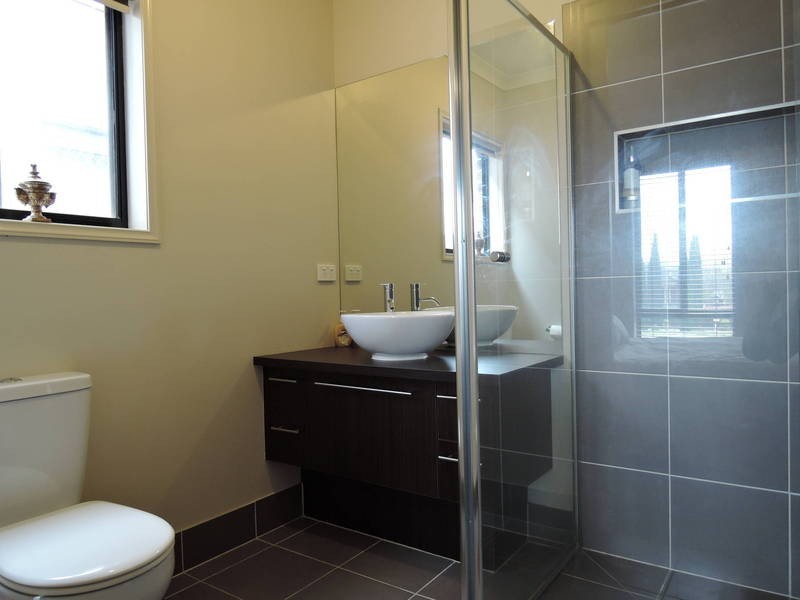 3 Hinkley Place, Werribee VIC 3030