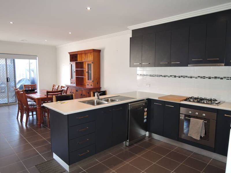 1/47 Hope Way, Tarneit VIC 3029