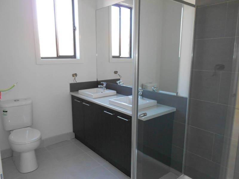 59 Kingbird Avenue, Truganina VIC 3029