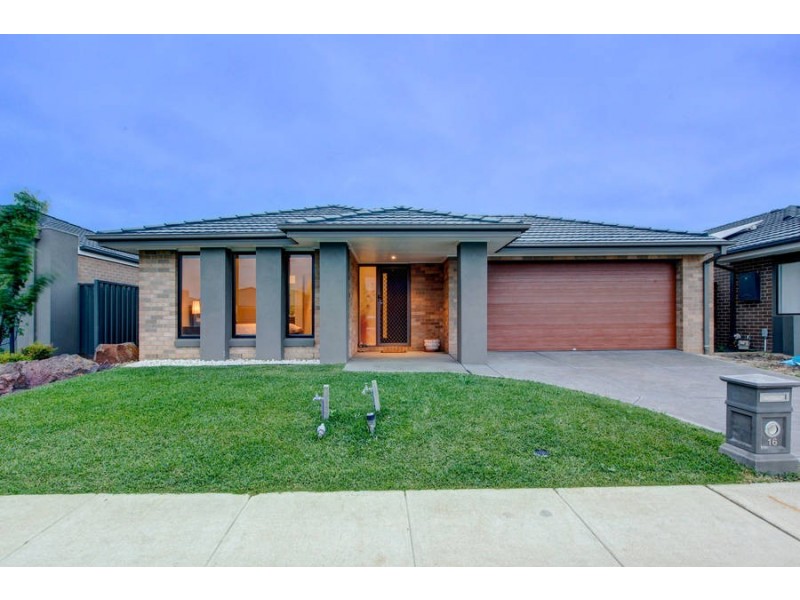 16 Bindarri Road, Wyndham Vale VIC 3024