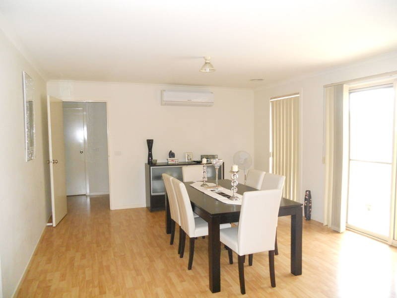 2/119 Mossfiel Drive, Hoppers Crossing VIC 3029