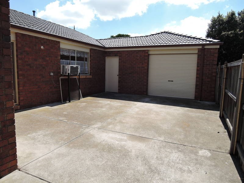 24 John Street, Werribee VIC 3030