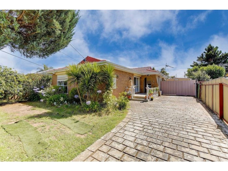17  Somerset Close, Werribee VIC 3030
