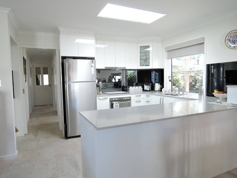 14 Nolan Grove, Werribee South VIC 3030