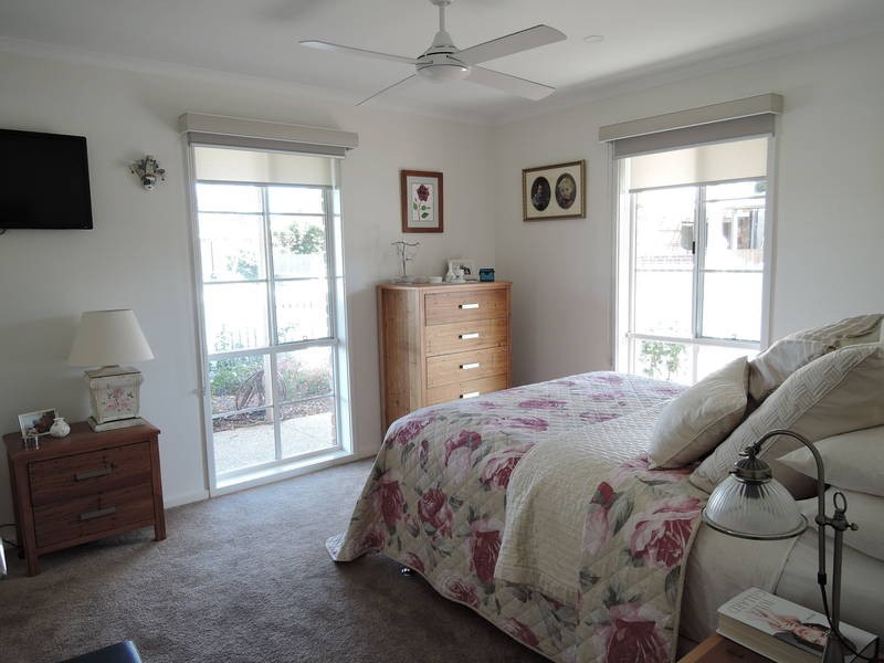 14 Nolan Grove, Werribee South VIC 3030