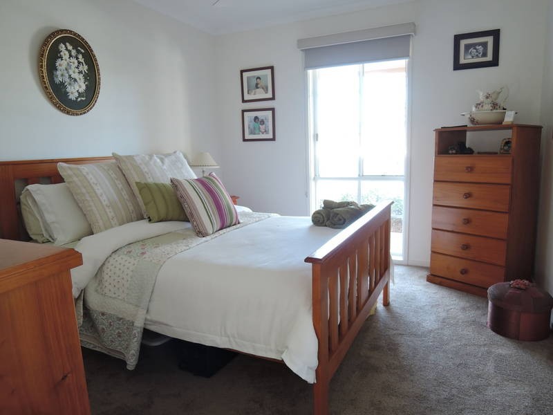 14 Nolan Grove, Werribee South VIC 3030