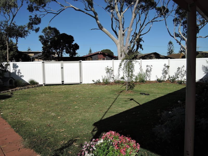 14 Nolan Grove, Werribee South VIC 3030