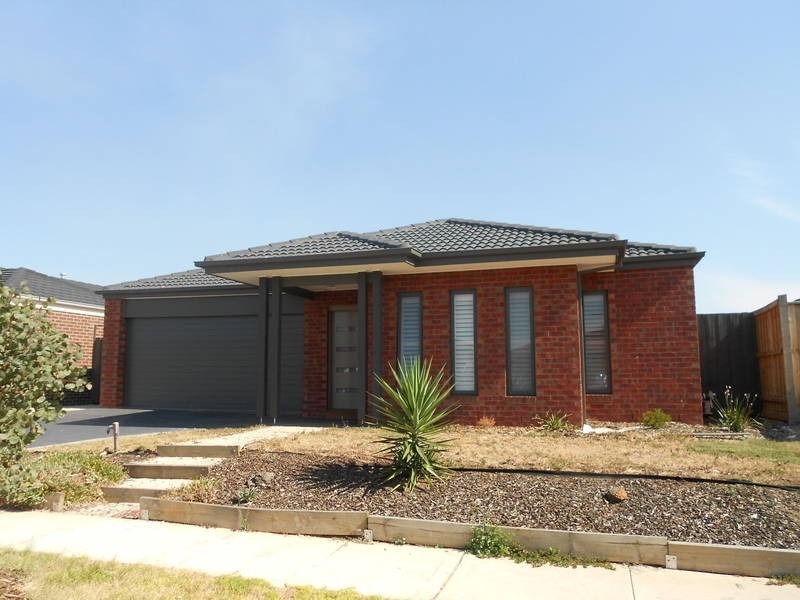 63 Westmeadows Lane, Truganina VIC 3029