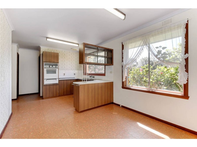 6 Bernhardt Avenue, Hoppers Crossing VIC 3029