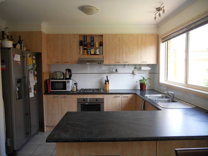 2/36 Harmony Drive, Tarneit VIC 3029