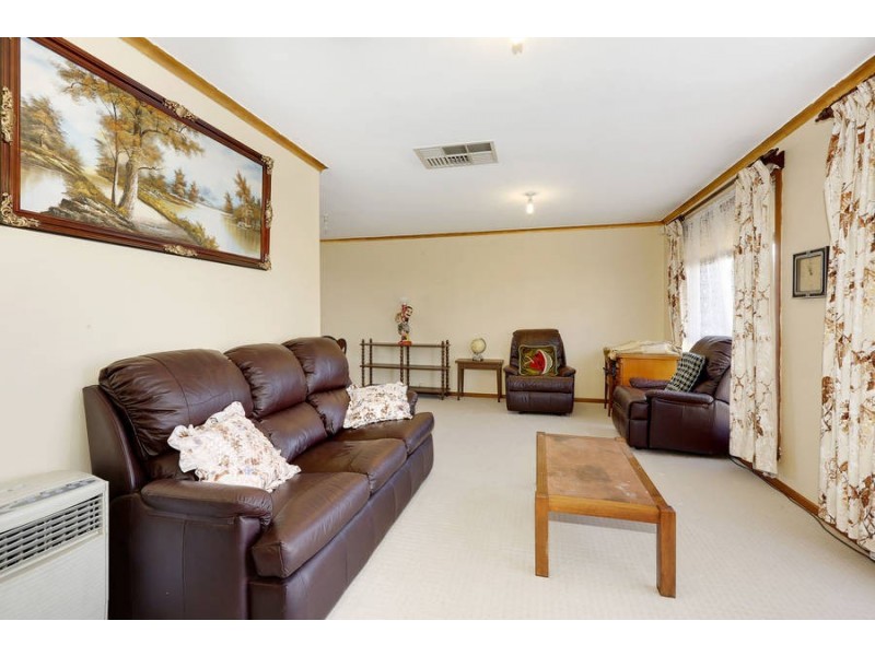 62 Silvereye Crescent, Werribee VIC 3030