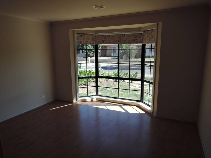 20 Briardale Drive, Werribee VIC 3030