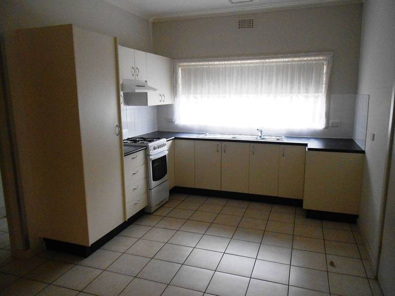 12 Geelong Road, Werribee VIC 3030
