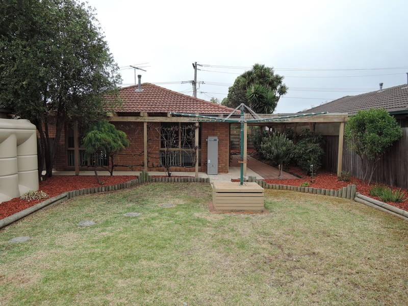 63 Rowes Road, Werribee VIC 3030