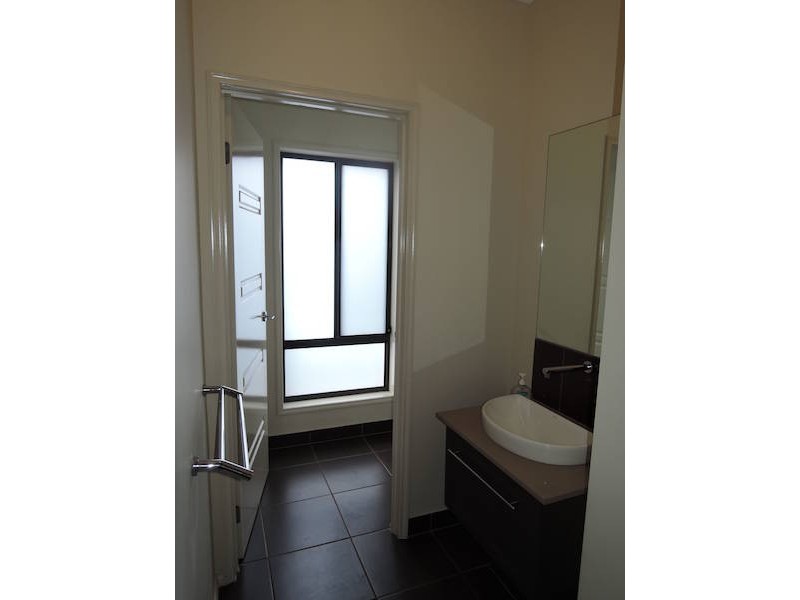 7 Mayesbrook Road, Wyndham Vale VIC 3024