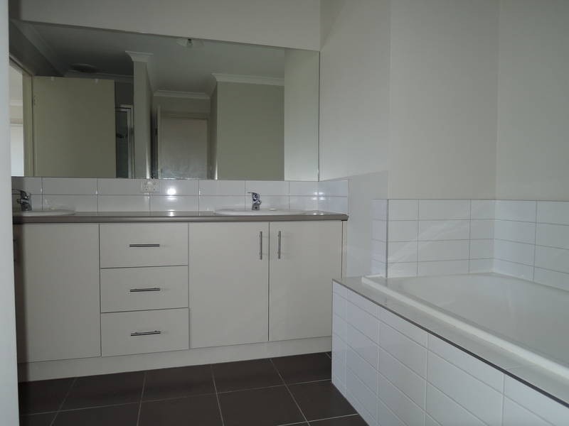 3/23 Symons Avenue, Hoppers Crossing VIC 3029